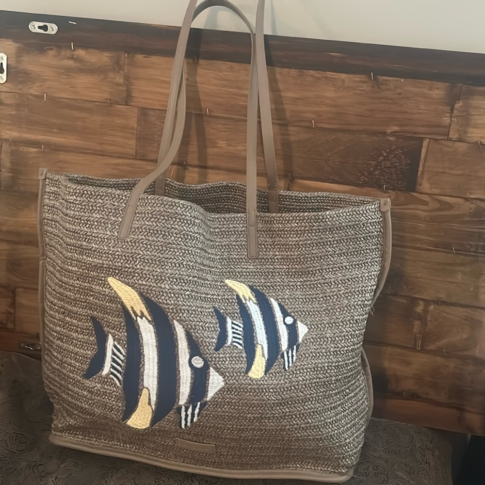 Vera bradley Straw Warm Stone with angel fish large 16”X13” Tote- NWOT - Picture 1 of 6